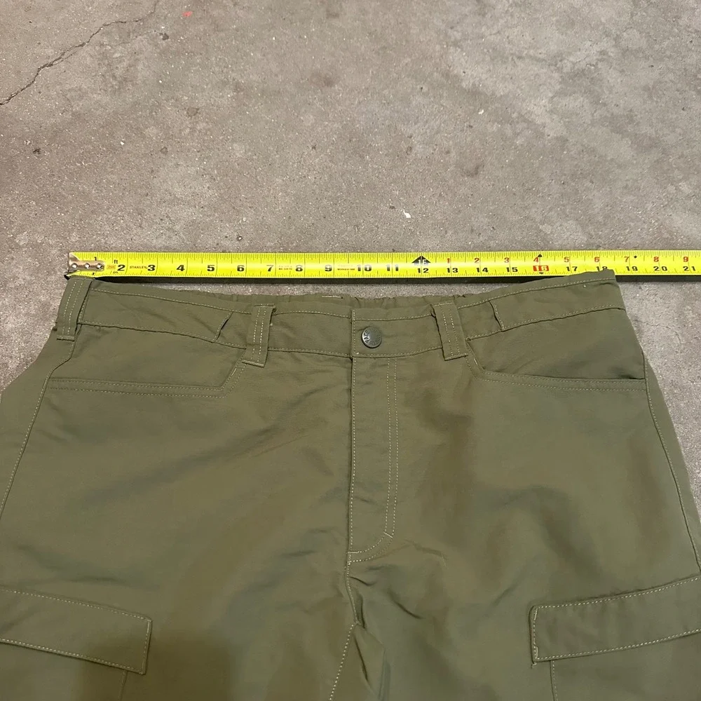 The North Face Cargo Shorts Mens 36 Green NF0A2RGB Hiking‎ Outdoor Nylon